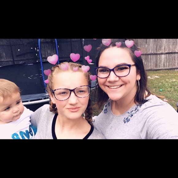 Meet your Posher, Emma - Picture 4 of 8